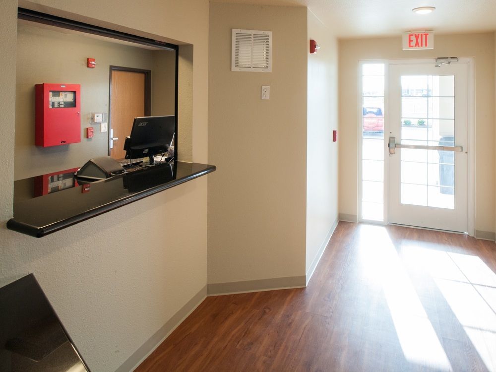Woodspring Suites College Station Extérieur photo